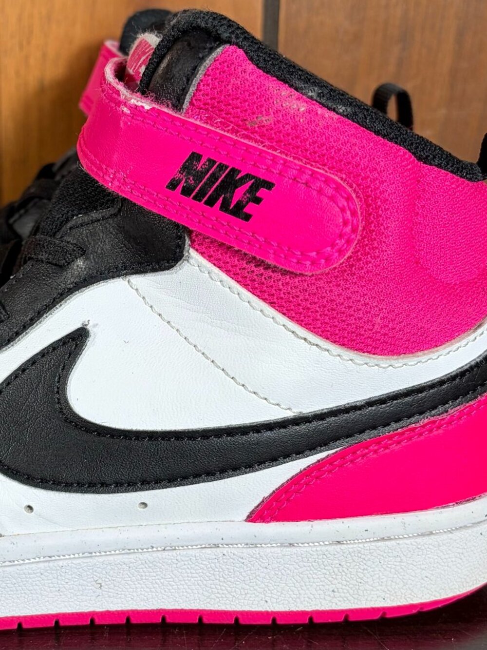 Nike Court Borough Mid 2 GS Fierce Pink Kids Mid Top Sneakers Sz 3Y HV0935-100